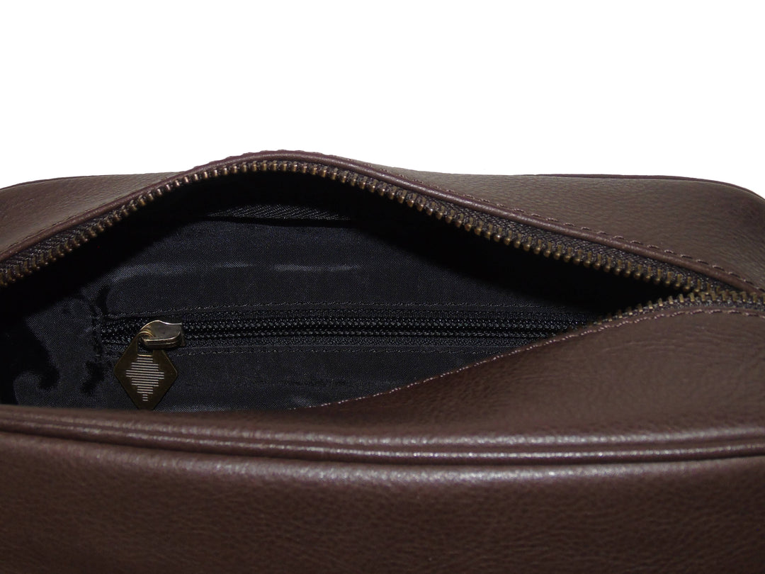 'Hombre' Washbag - Brown Leather - pampeano UK